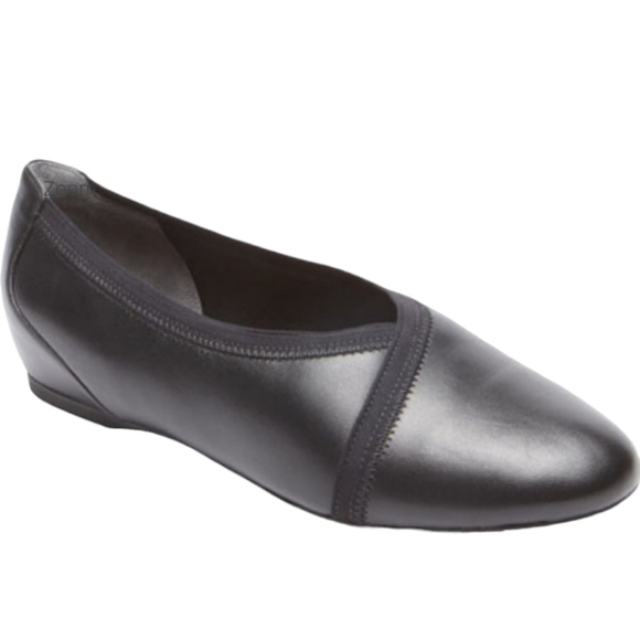 Rockport Total Motion Black Slip‎ On Flats - Picture 1 of 5
